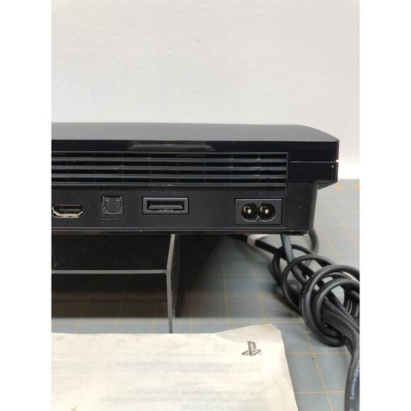 Sony Playstation 3 PS3 slim Console CECH-2001B with one controller & Power Cord - Picture 7 of 12